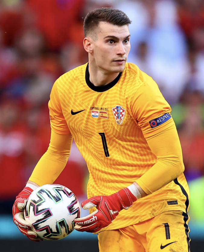 杏彩体育网页版入口-AC米兰球员皮亚尼奇在联赛中展现出色发挥的简单介绍