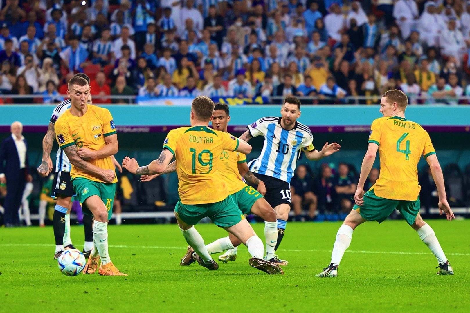 澳洲队强势进军,目标成为亚洲足坛霸主的简单介绍 澳洲队强势进军,目标成为亚洲足坛霸主的简单介绍