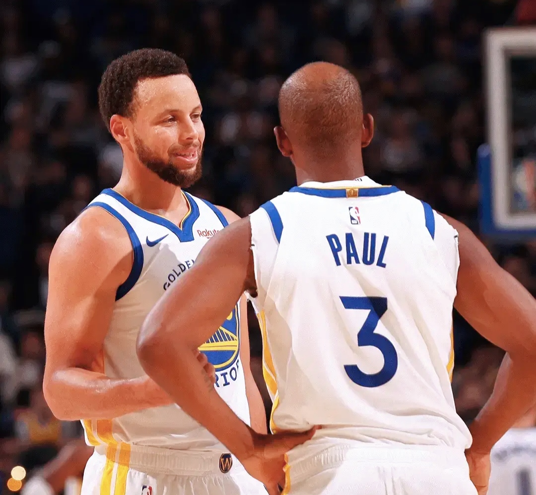 杏彩体育app下载-勇士主场胜出，库里成全场最佳