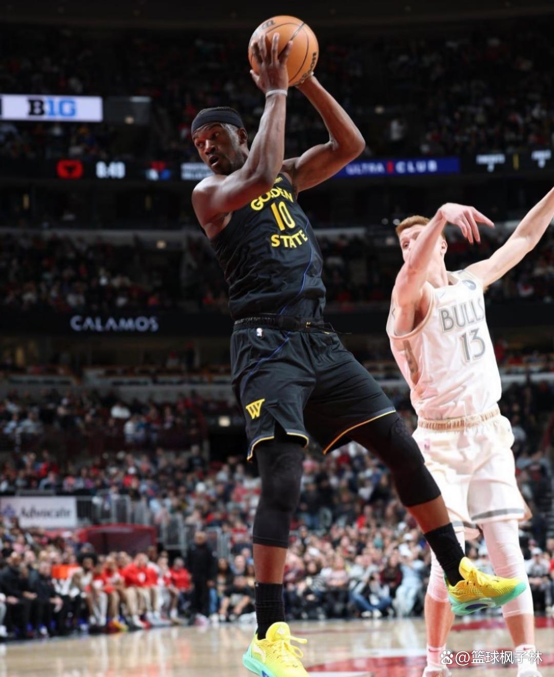 勇士主场大胜公牛，系列赛比分3-0领先的简单介绍