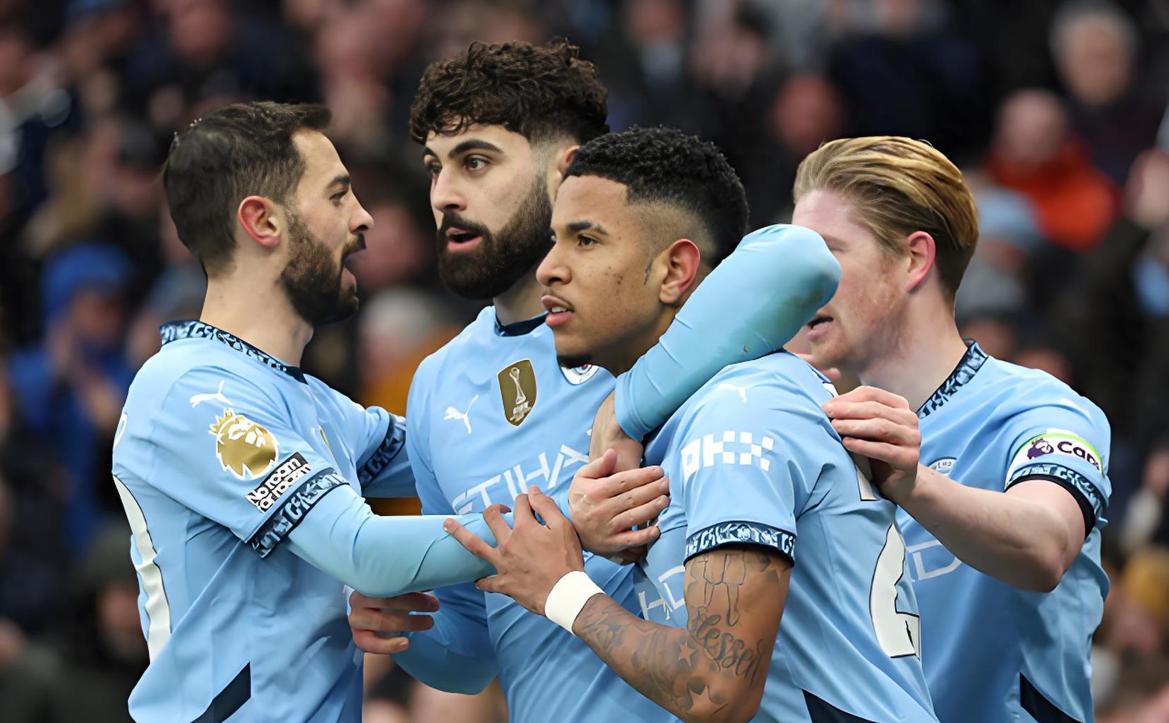 莱斯特城客场逆转：惊险取胜